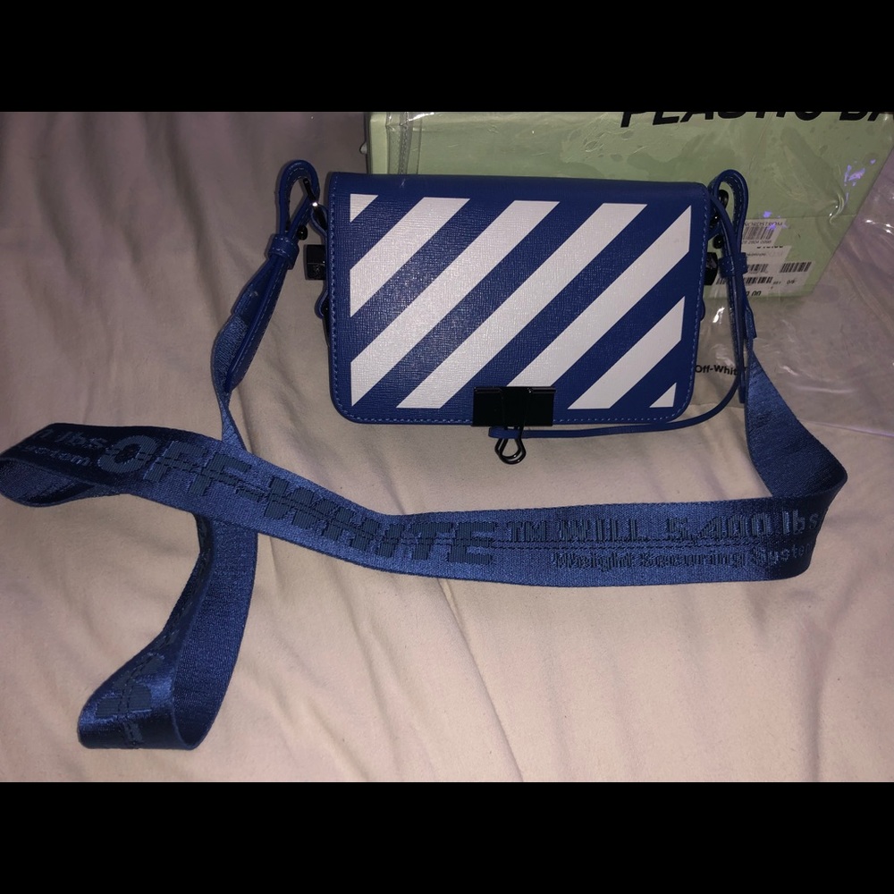 Off white “ bag “